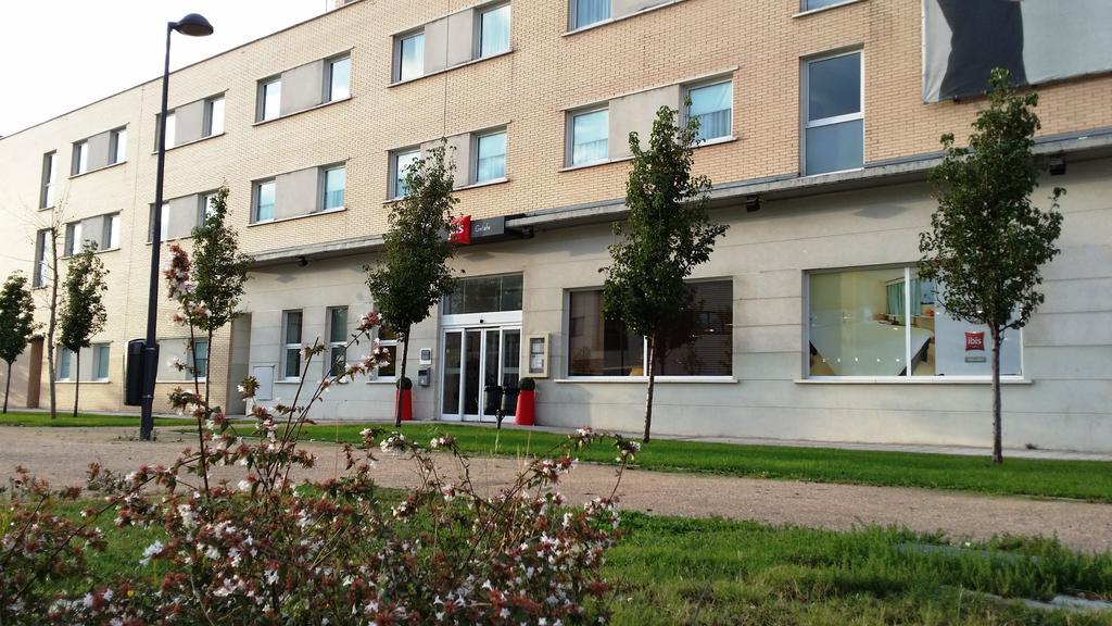Ibis Madrid Getafe Hotel Екстериор снимка